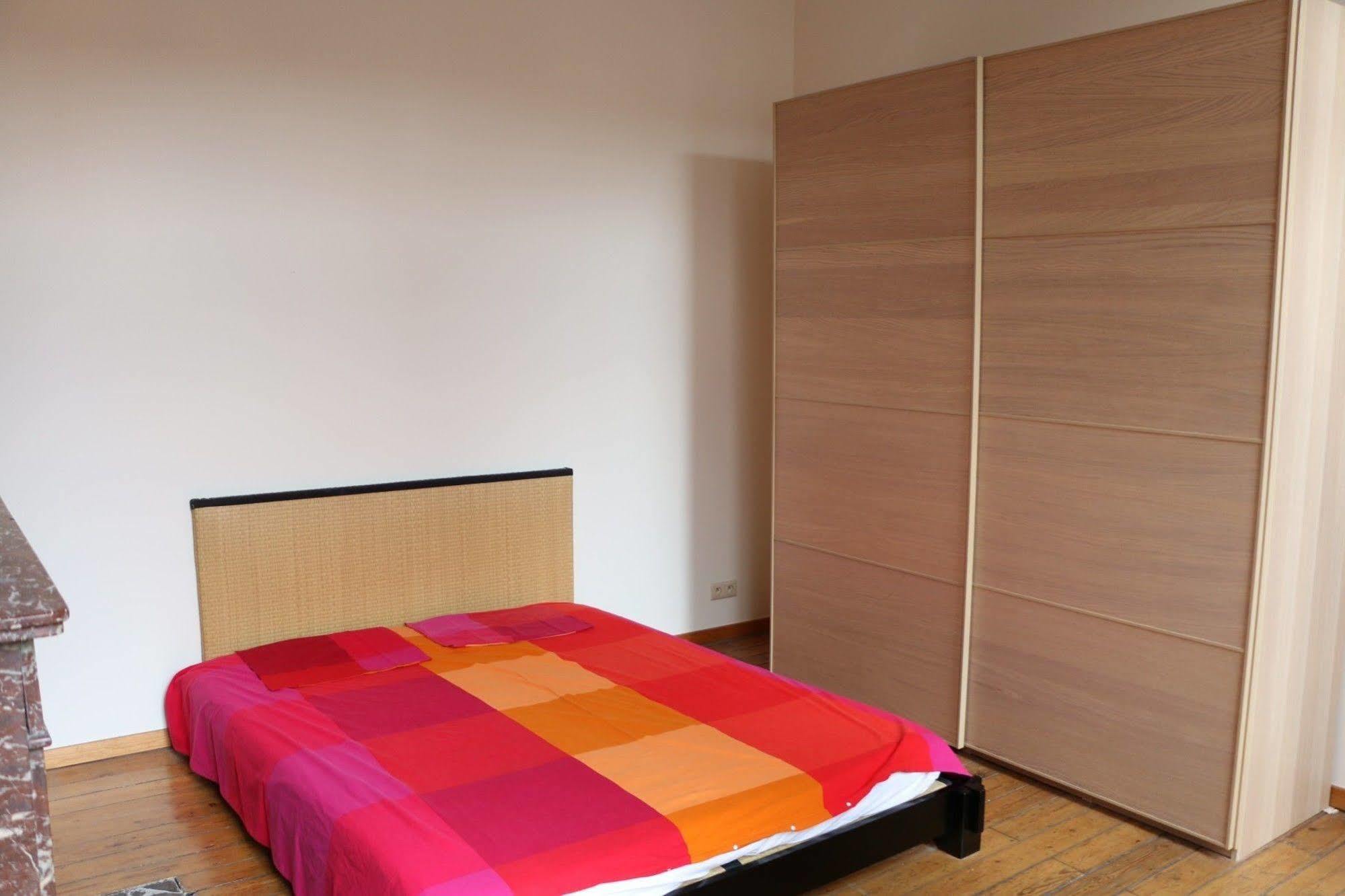 City Center Apartments Brasseurs Брюссель Экстерьер фото